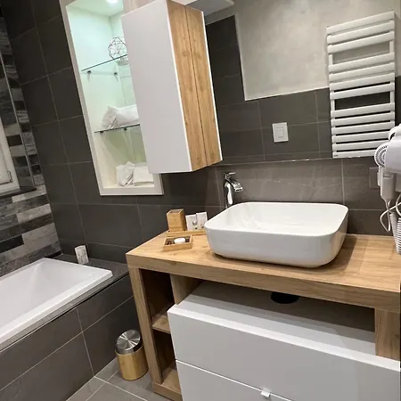 Bed & Breakfast Nanà 3*